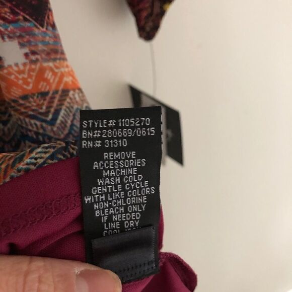 By & By 3/4 Sleeves Mini Dress New With Tags Size Small - Picture 12 of 14